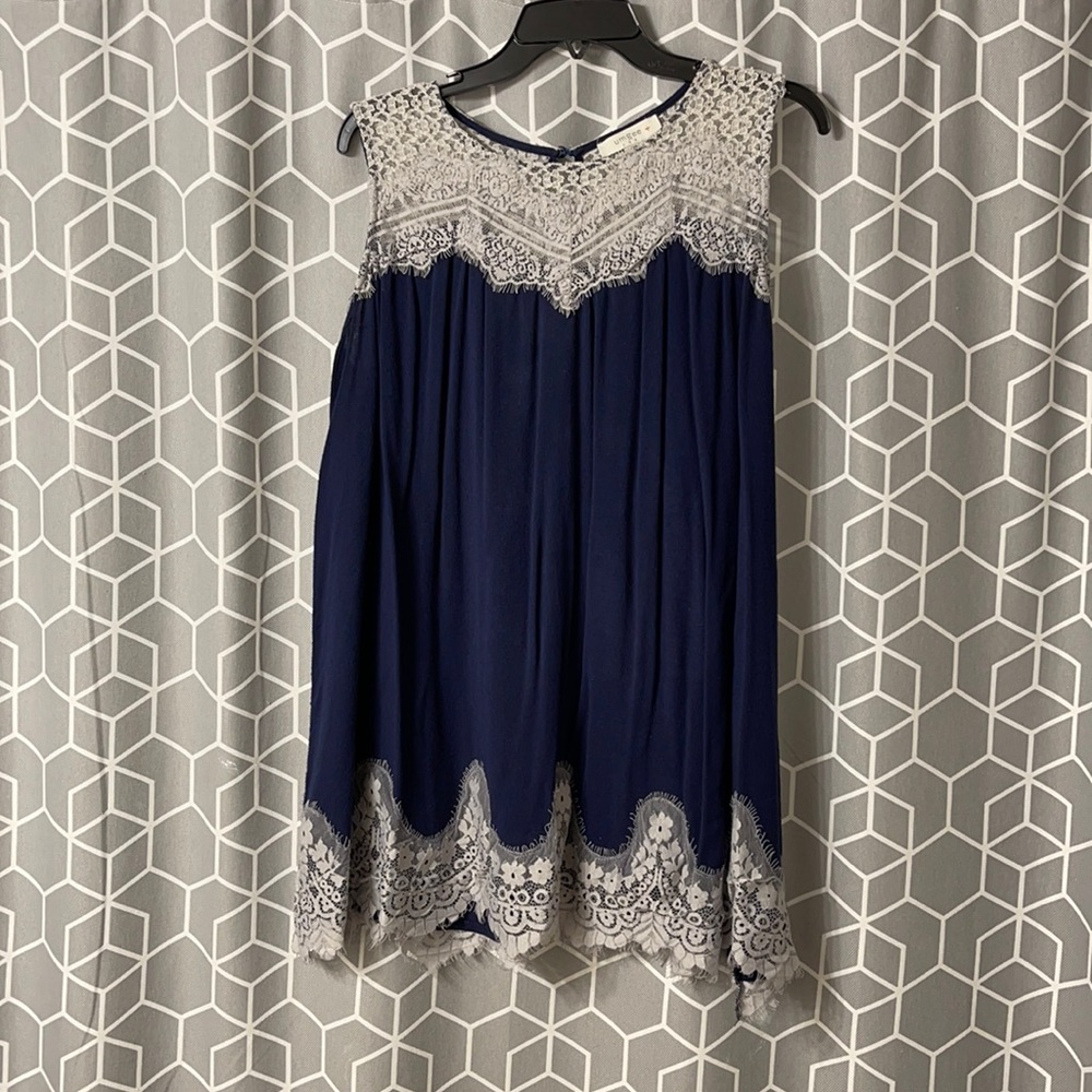 Chic soul Navy and Lace